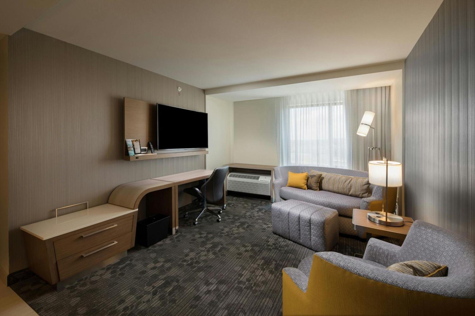 Courtyard By Marriott Russellville Esterno foto