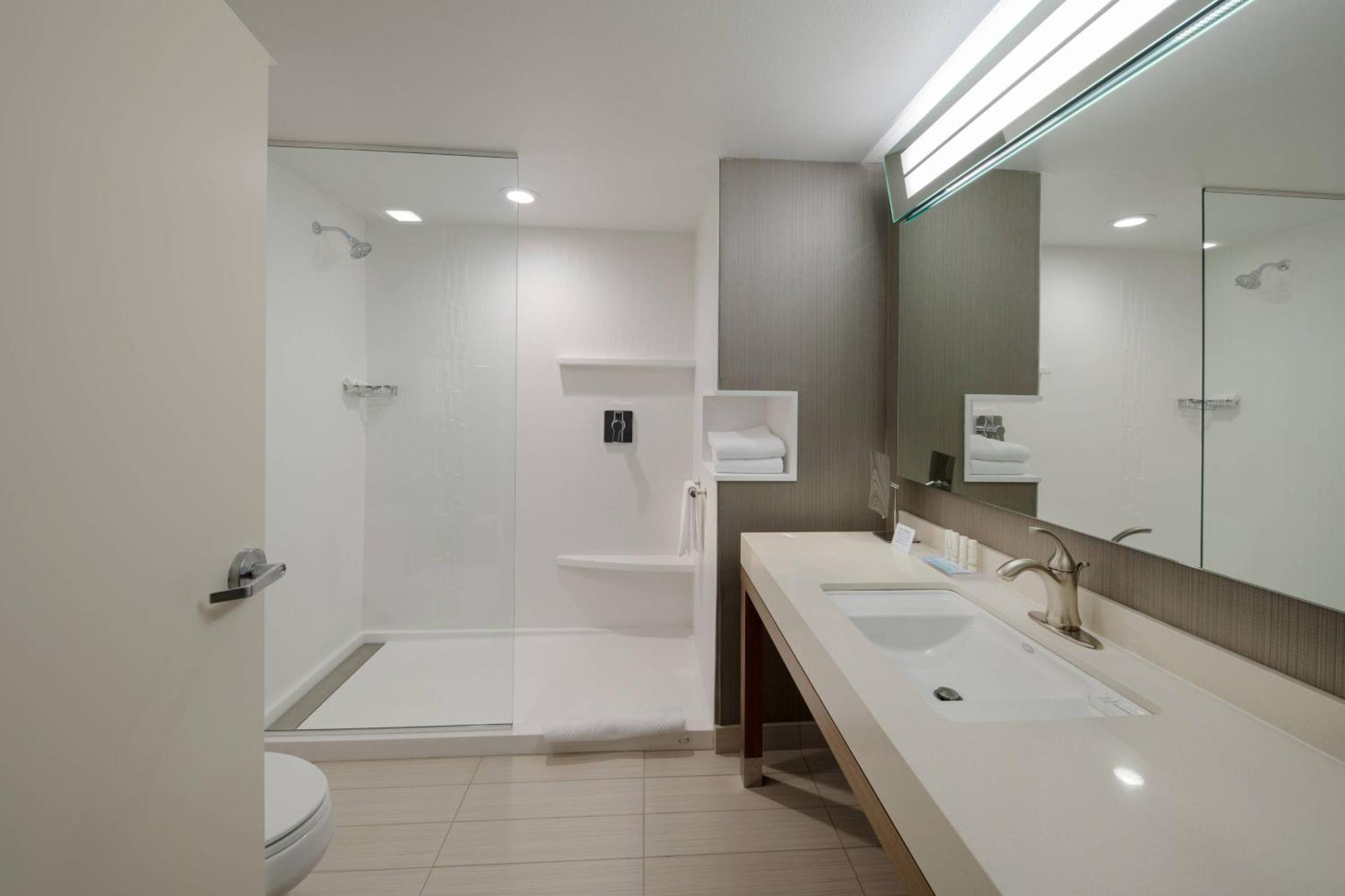 Courtyard By Marriott Russellville Esterno foto